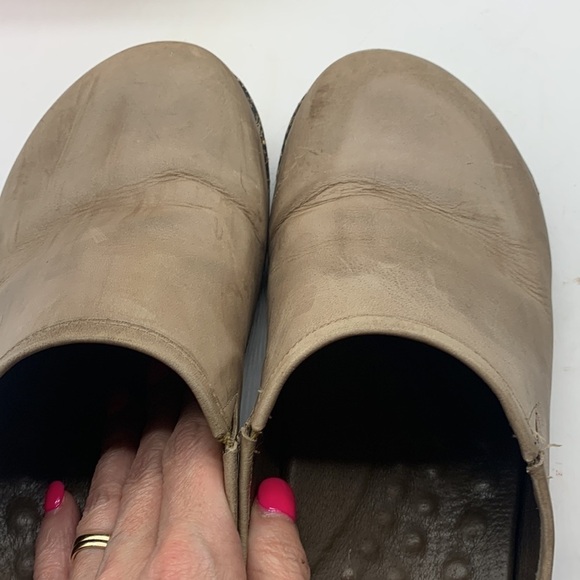 Walking Clouds Elites Tan Leather Slip On Clog Sz 11. CM3513B - Picture 9 of 9